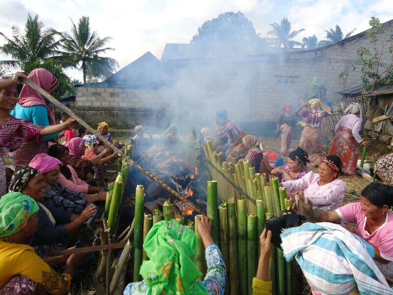 Malamang, Padang