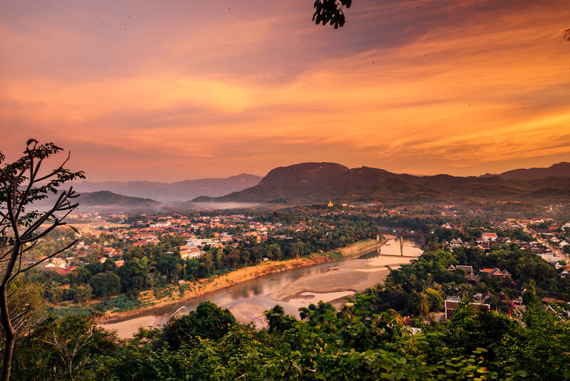 Wisata-ke-luang-prabang-laos