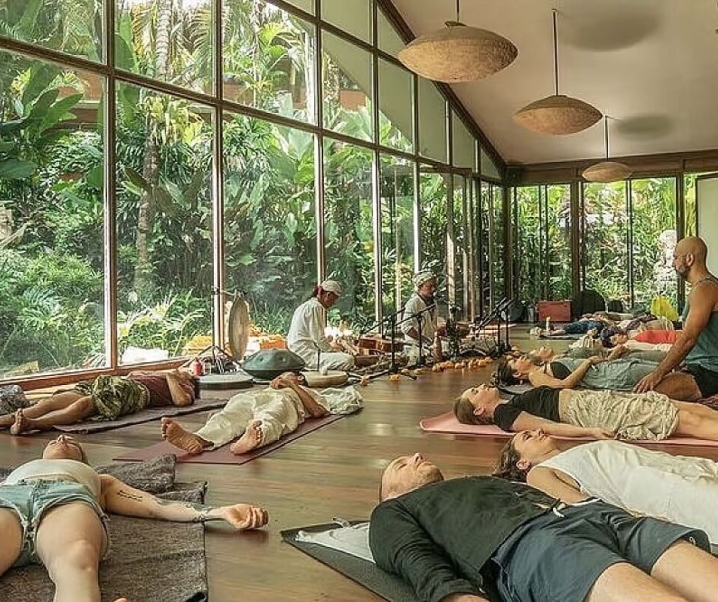 5 Rekomendasi Tempat Yoga Retreat Terbaik di Bali